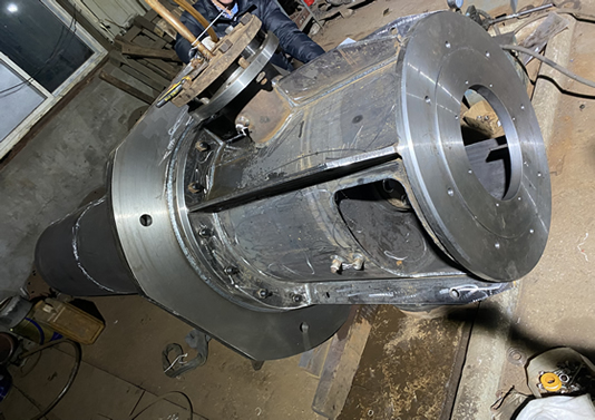 ​立式筒袋式凝结水泵的汽蚀损伤