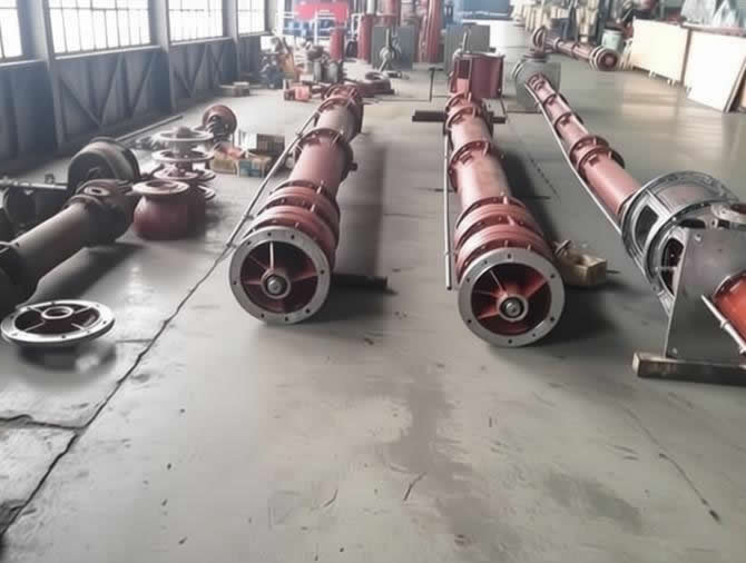 立式液下长轴泵核心技术优势:深度适应、稳定运行与空间节省 立式液下长轴泵核心技术优势:深度适应、稳定运行与空间节省